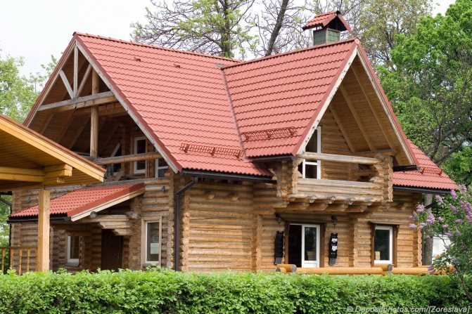 Будинки зі зрубів та технологія будівництва