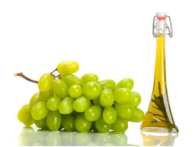 Олія з виноградних кісточок - користь та шкода для здоров'я: Як приймати, властивості та вплив на організм людини
