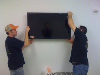 Установка настінної конструкції своїми руками: кріплення для телевізора на стіну