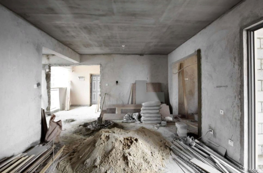 Квартира в чорновому оздобленні