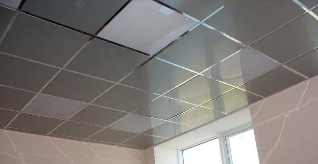 Фото касетної підвісної стелі