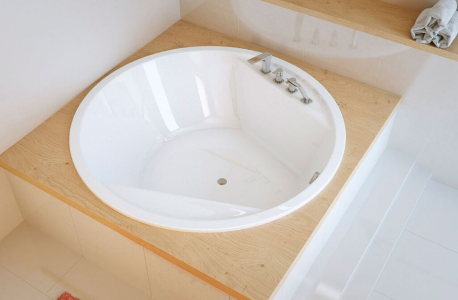 Кругла ванна