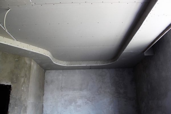 Стелі з гіпсокартону однорівневі та багаторівневі